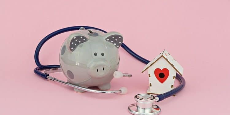 How to Save Money on Life Insurance in Canada? 1 Save money on Life Insurance - bestinsuranceonline.ca